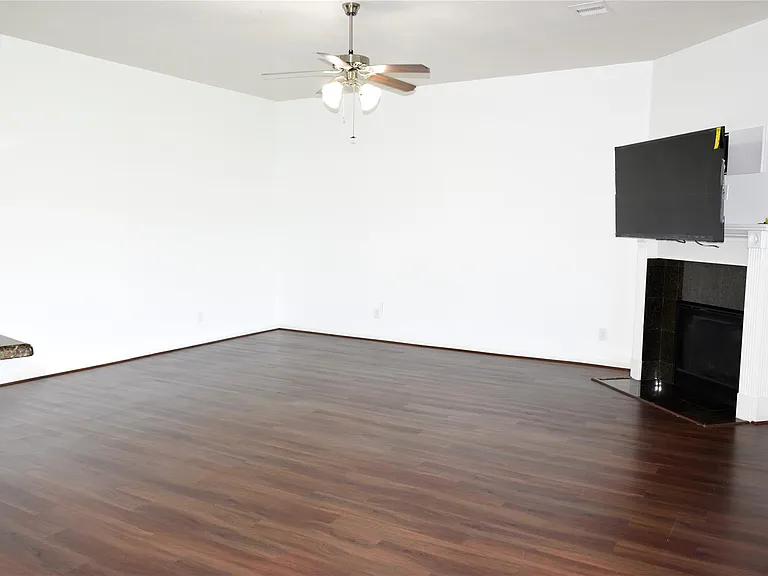 2316 Hopi Dr — Photo 17