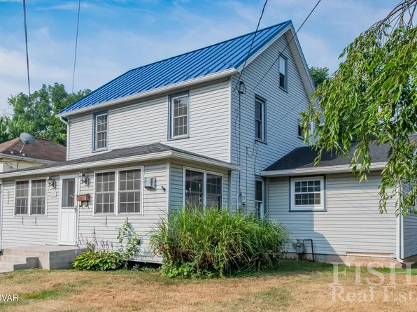 101 8th St, Montgomery, PA 17752