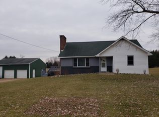 3270 20 Mile Rd, Kent City, MI 49330