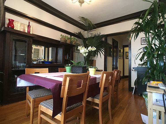 4th image of 5752 N Winthrop Ave #1109-3