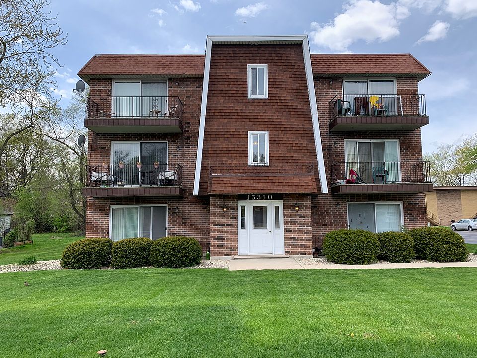1st image of 15310 Kenton Ave APT 1