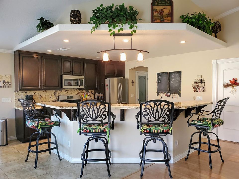 1st image of 15090 Wildflower Ln