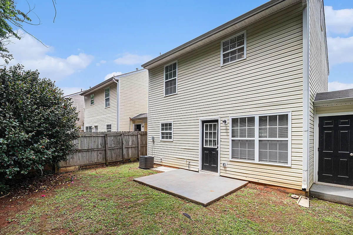 Building Photo - 128 Prity Ct
