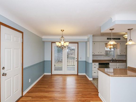 5th image of 2178 Bossard Dr