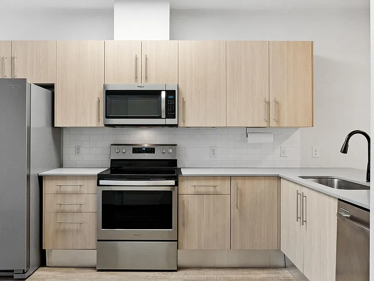 7805 Cooper Ln #606 — Photo 9
