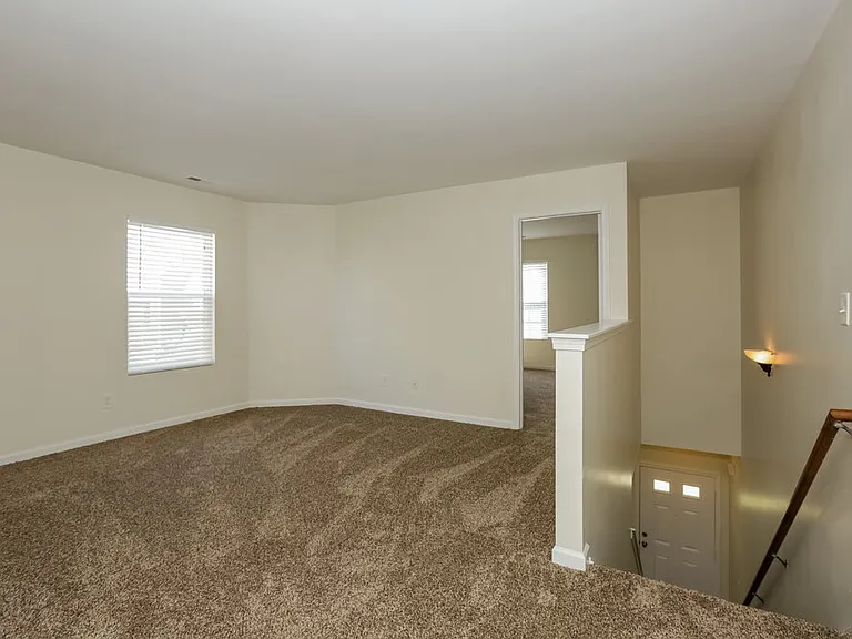 6731 Sequoia Hills Dr — Photo 7