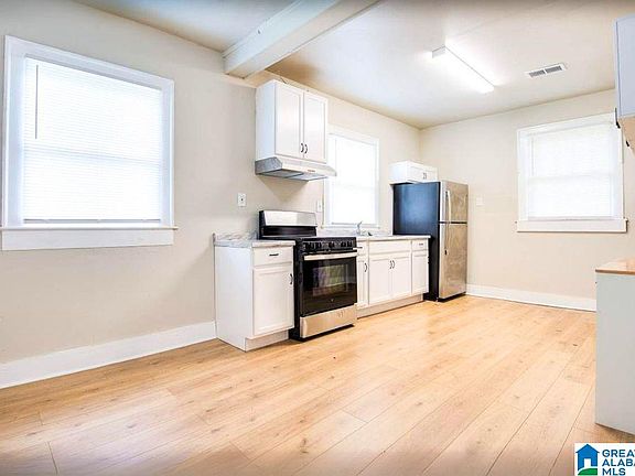4th image of 501 5th St SW