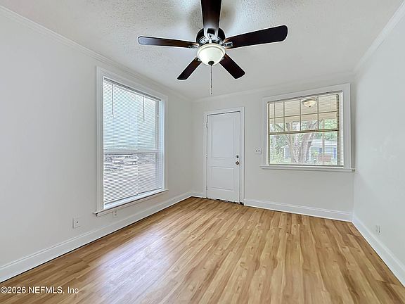 5th image of 224 SPRING Street