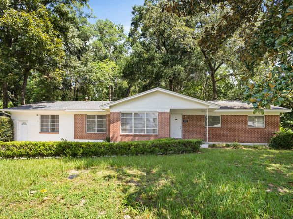 2103 NW 36th Ter