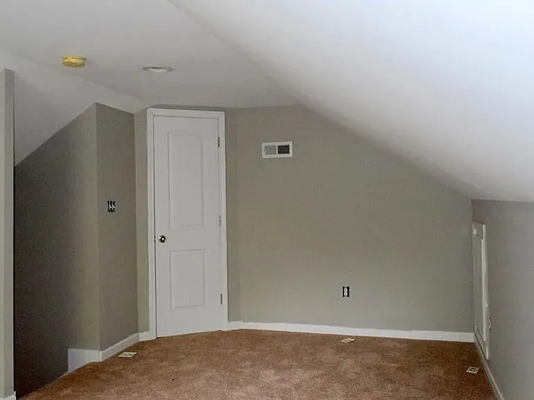 316 Whitehall Rd — Photo 16