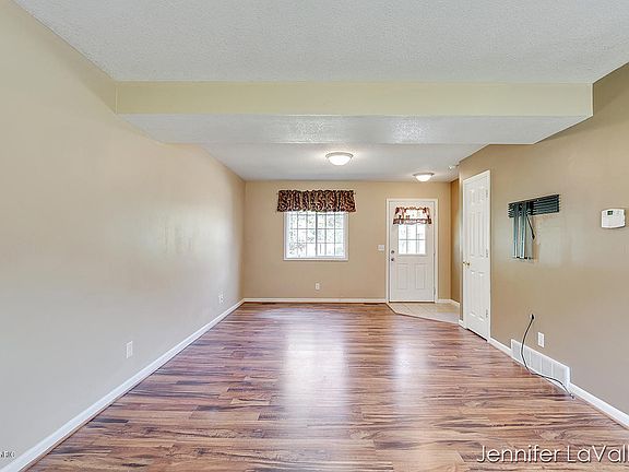 5th image of 2531 Kregel Ave