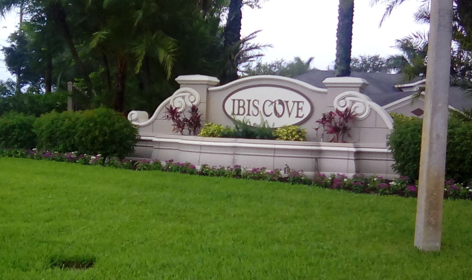 8771 Ibis Cove Cir, Naples, FL 34119 | MLS# 225072033 | Redfin, image size:1536x912