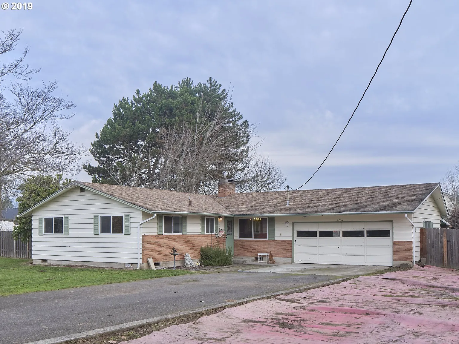 296 Insel Rd photo 1