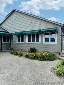 4 Charlestown Court, Jeffersonville, IN, 47130