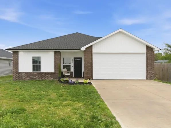 985 W Maurice Street, Bolivar, MO 65613