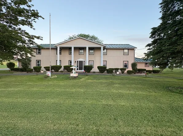 8686 Tibbitts Rd, New Hartford, NY 13413