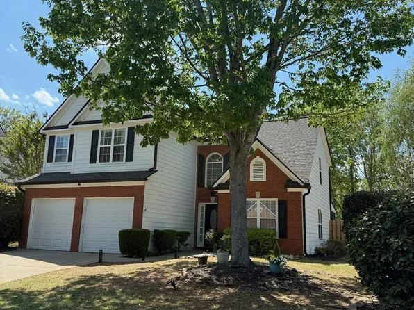 1320 Primrose Dr, Roswell, GA 30076