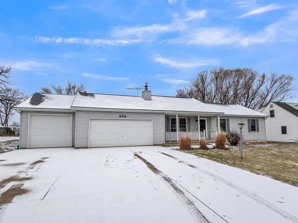 838 County Road V, Fond Du Lac, WI 54935