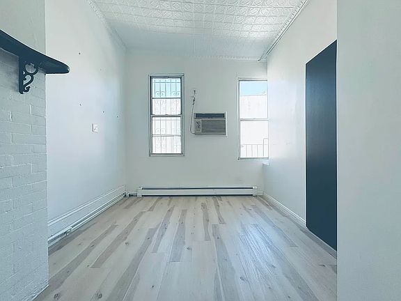 3rd image of 159 Saint Nicholas Ave APT 3L
