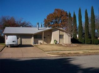 3809 Olympia St, Irving, TX 75062