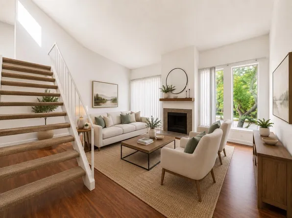 10811 Richmond Ave APT 30, Houston, TX 77042