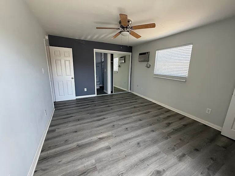 1032-1036 S Normandie Ave #9 — Photo 18