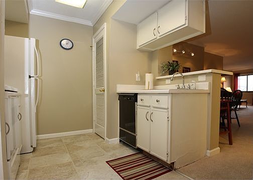 Open kitchen that gives you a great view of the family and dining room area