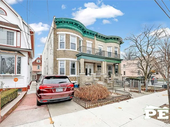 3904 Avenue, Brooklyn, NY 11210