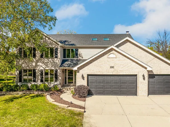 3831 Celeste Ln, Naperville, IL 60564