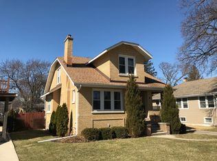 272 S Oakland Grv, Elmhurst, IL