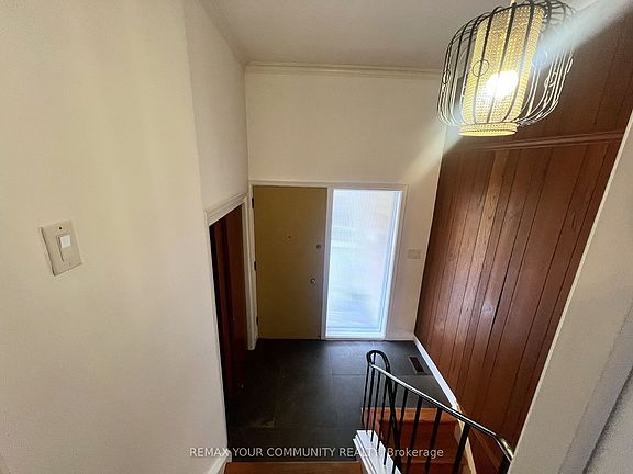 5th image of 49 Tedford Dr