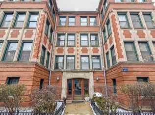 434 W Aldine Ave APT 1F, Chicago, IL 60657
