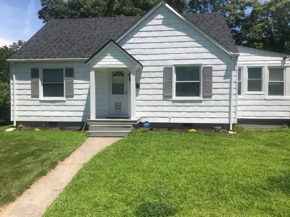 3480 E Bonner Dr, Norfolk, VA 23513