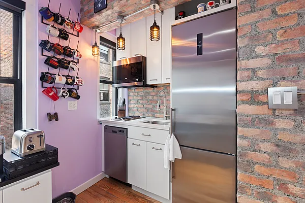 Rented by Douglas Elliman | media 8