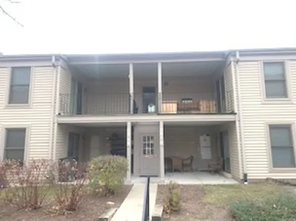 1770 Bristol Walk APT C, Hoffman Estates, IL 60169