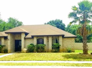 1601 Eagle Trace Dr, Laredo, TX 78045