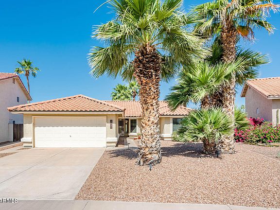 2nd image of 4212 E Amberwood Drive