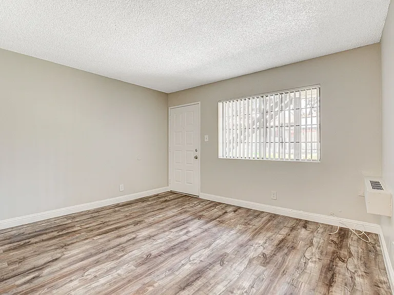 Cameron Apartments For Rent in Las Vegas