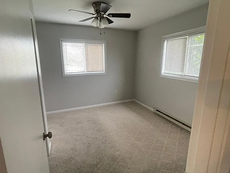 157 Holly Hill St — Photo 6