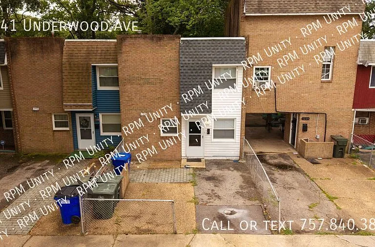 1241 Underwood Ave — Photo 24