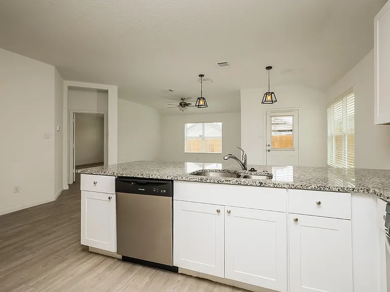 4434 Revetment Way — Photo 10