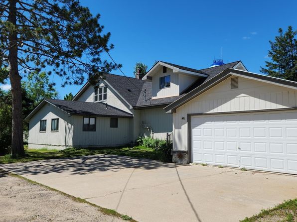 253 Linden Ave NE, Hill City, MN 55748