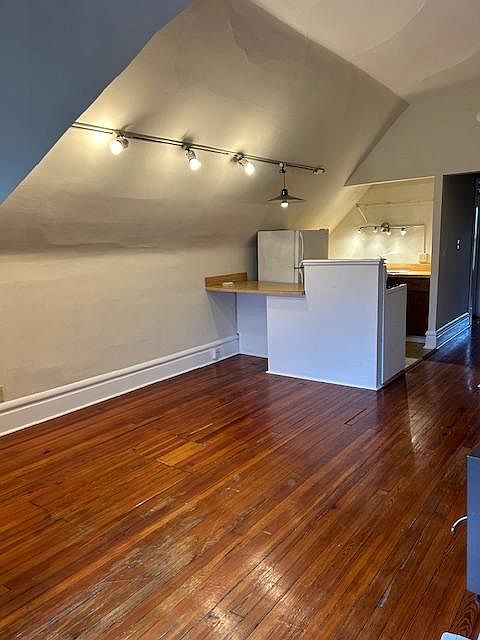 1st image of 123 W 1st Ave #C