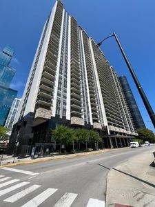 400 E Randolph St APT 1127, Chicago, IL, 60601