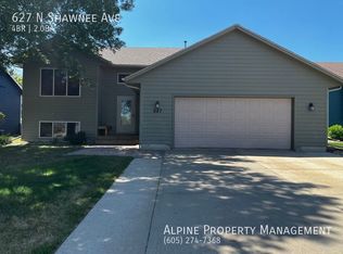 627 N Shawnee Ave, Sioux Falls, SD 57103