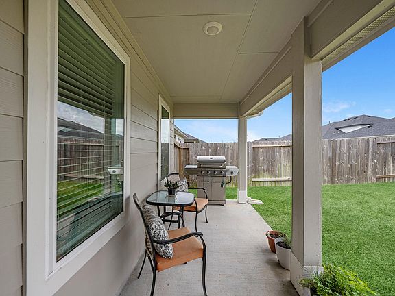 5th image of 923 Kinder Sky Ln