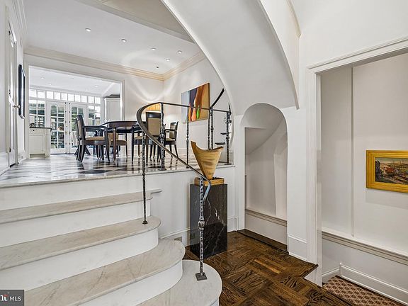 5th image of 1811 Delancey Pl
