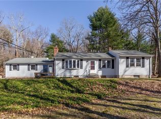 300 Hunter Rd, Tolland, CT 06084