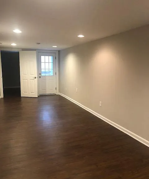 218 14th St NE — Photo 17