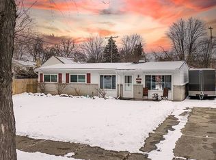 11351 Farthing Dr, Sterling Heights, MI
